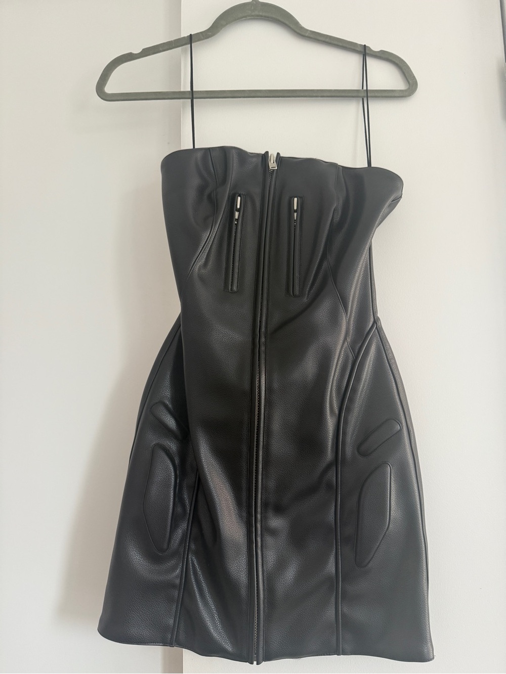 Black Faux-Leather Strapless Mini Dress with Front Zipper and Sculpted Seams